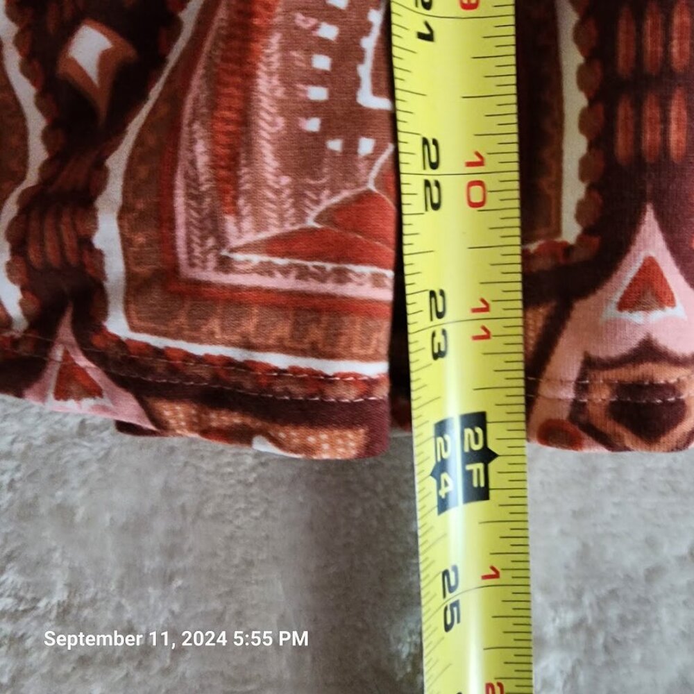 LuLaRoe Women's Madison Skirt Large Pull On Pleated Pockets Multicolor Geometric - Picture 5 of 9